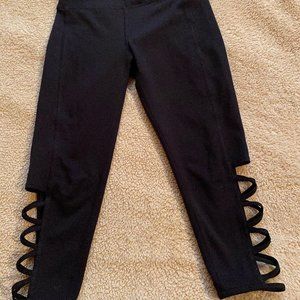 Zella girls cropped leggings size M7/8
